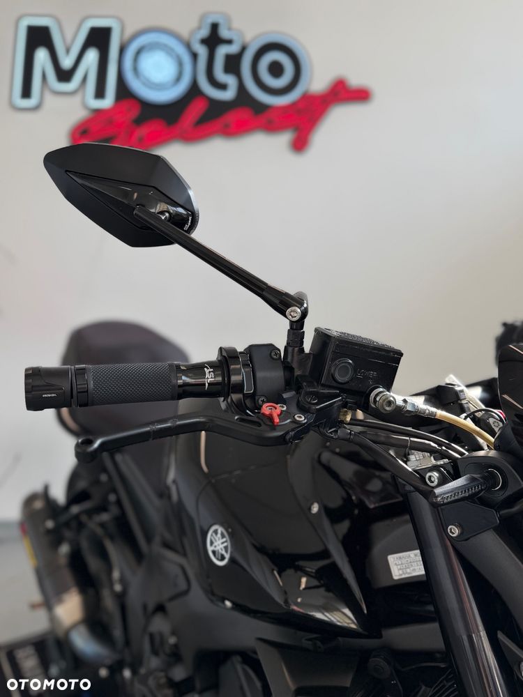 Yamaha FZ - 10