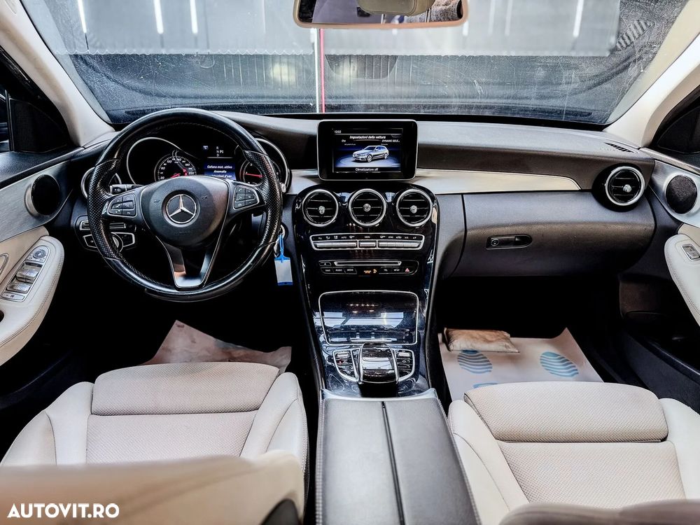 Mercedes-Benz C - 17