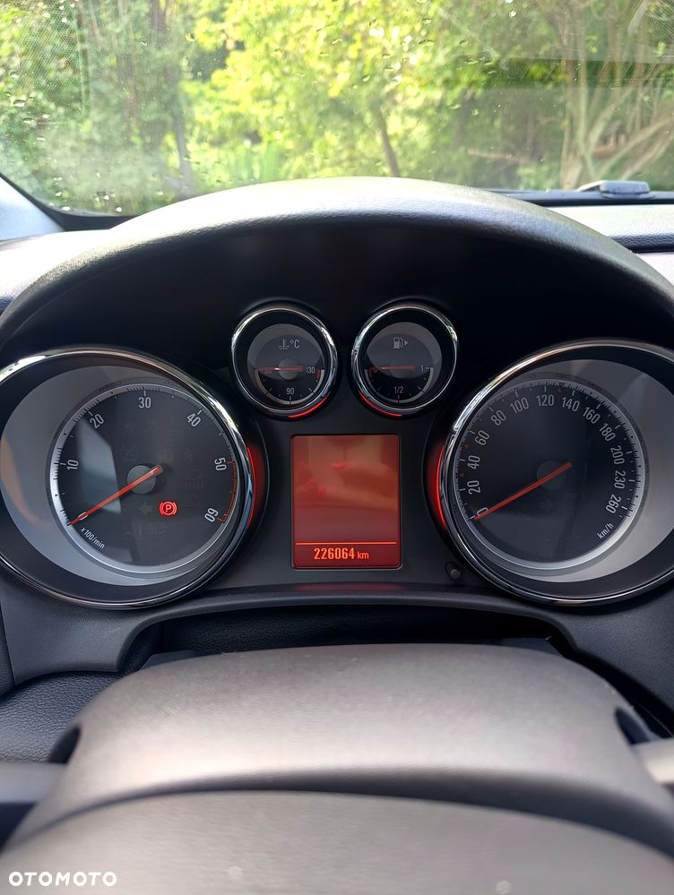 Opel Astra 1.7 CDTI Cosmo - 19