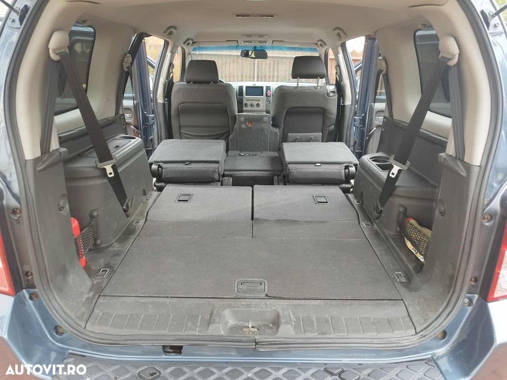 Nissan Pathfinder - 8