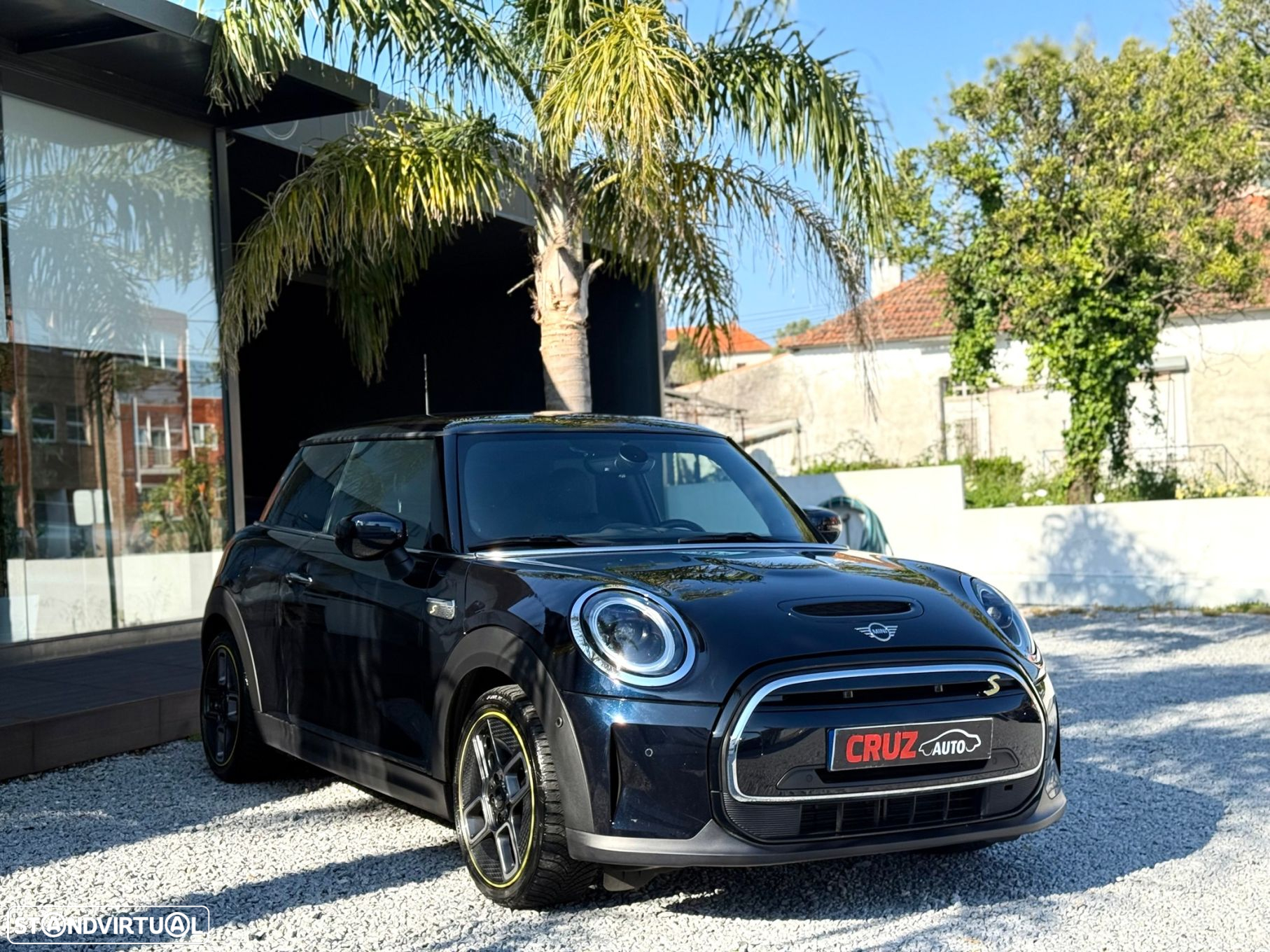MINI 3 Portas Cooper SE Premium Extra Essential - 18
