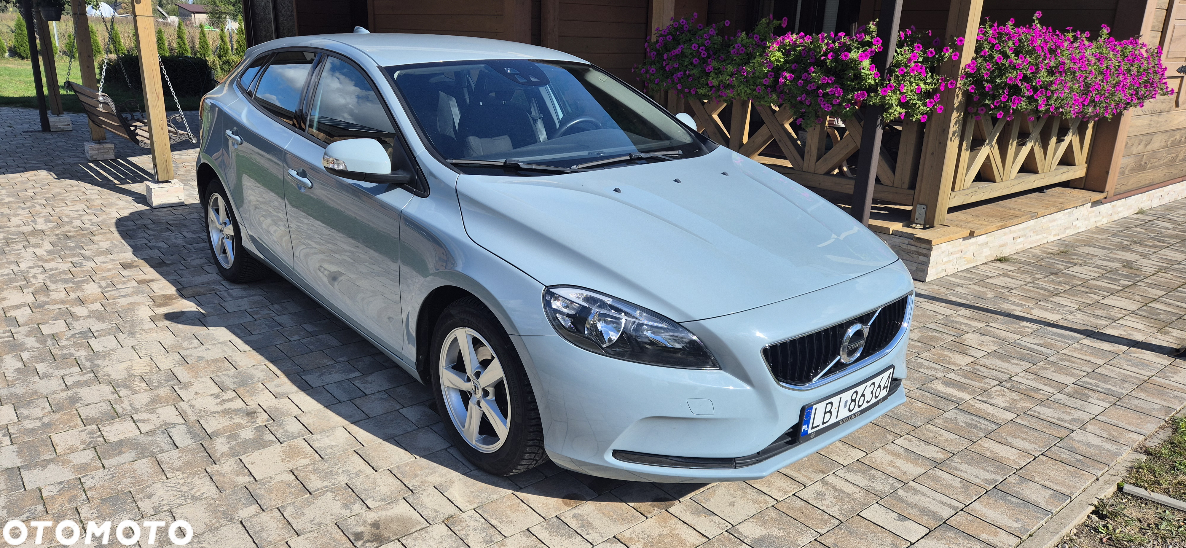 Volvo V40 T2 RDesign - 3