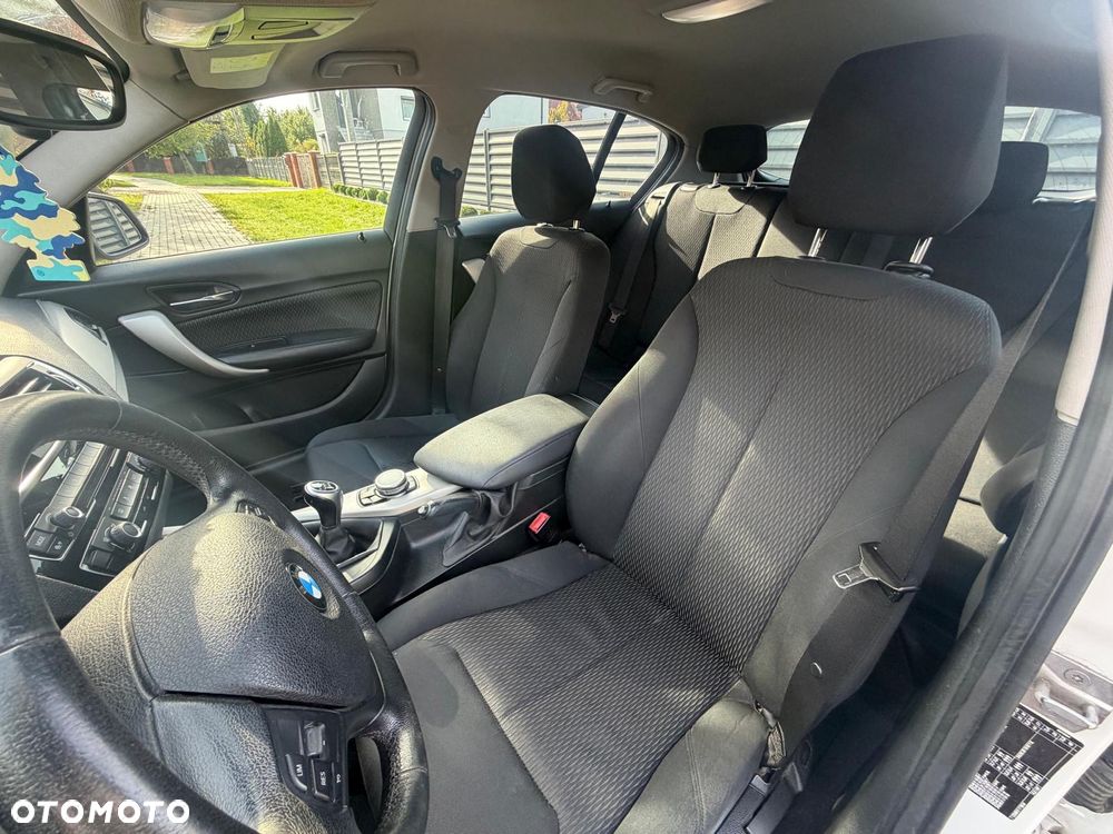 BMW Seria 1 - 10