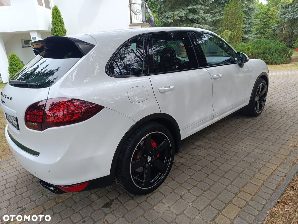 Porsche Cayenne Diesel Platinum Edition - 2