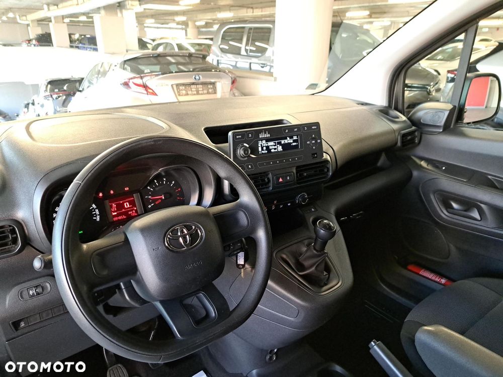 Toyota PROACE CITY - 12