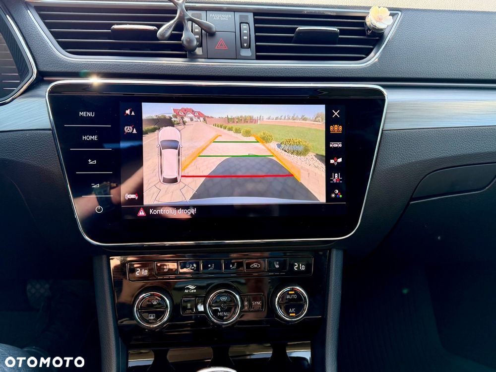 Skoda Superb 2.0 TDI DSG L&K - 36