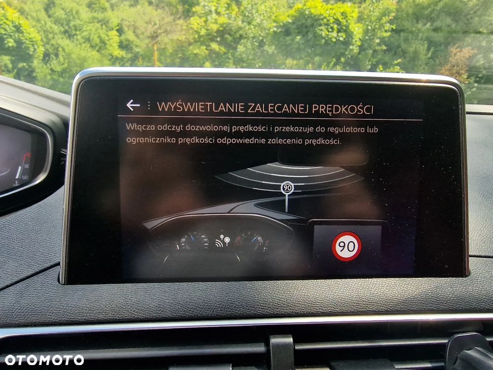 Peugeot 5008 BlueHDI 130 Allure Business-Paket - 25