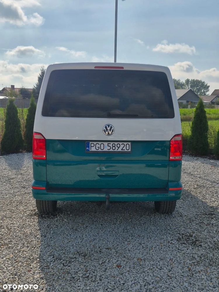 Volkswagen Caravelle - 35