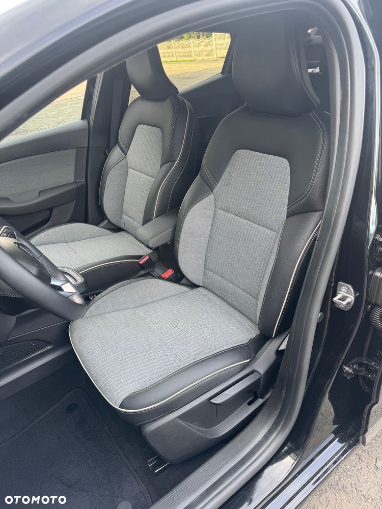 Renault Clio - 12