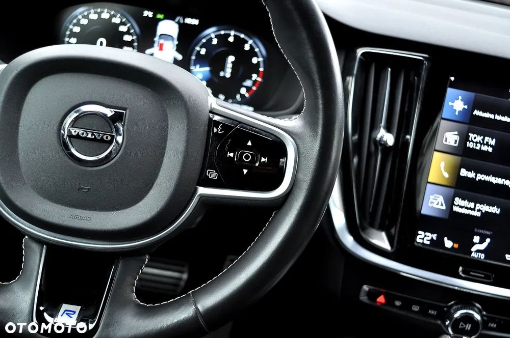 Volvo V60 T4 Geartronic R-Design - 21