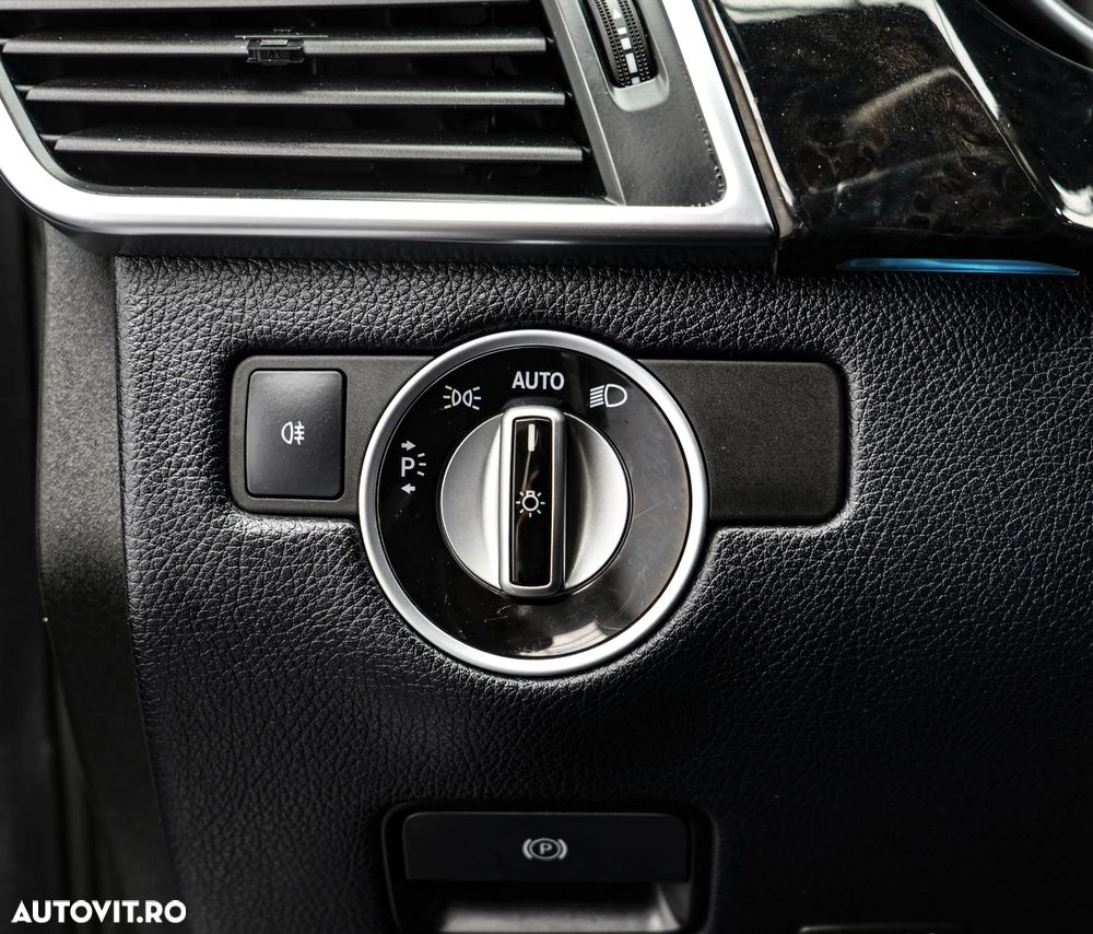 Mercedes-Benz ML 350 BlueTec 4MATIC Aut - 30