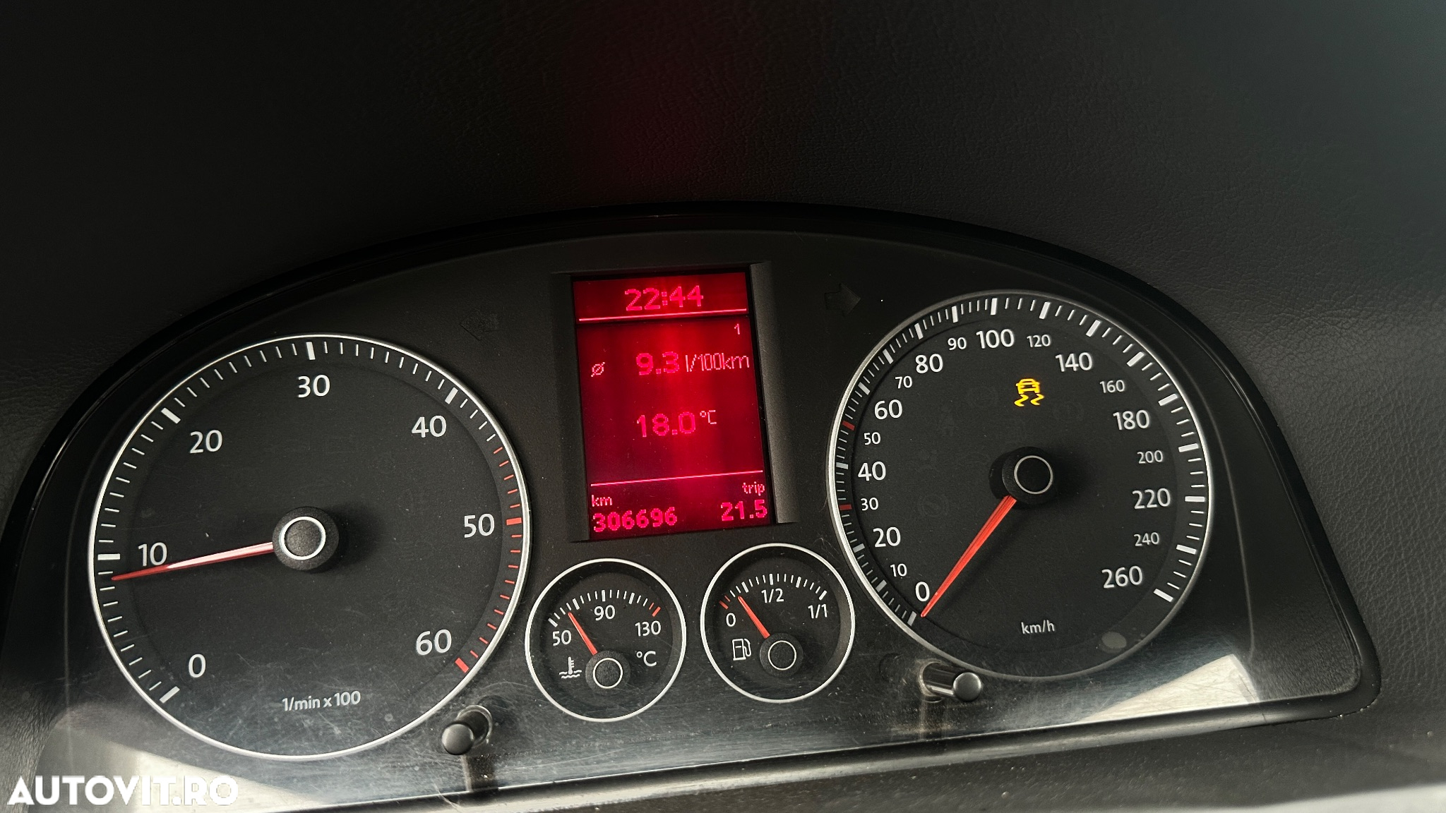 Volkswagen Touran 2.0 TDI Trendline - 21