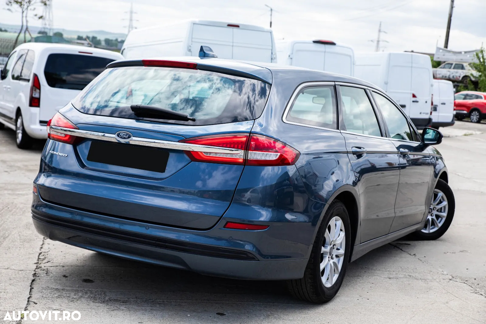 Ford Mondeo 2.0 EcoBlue ST-Line - 24