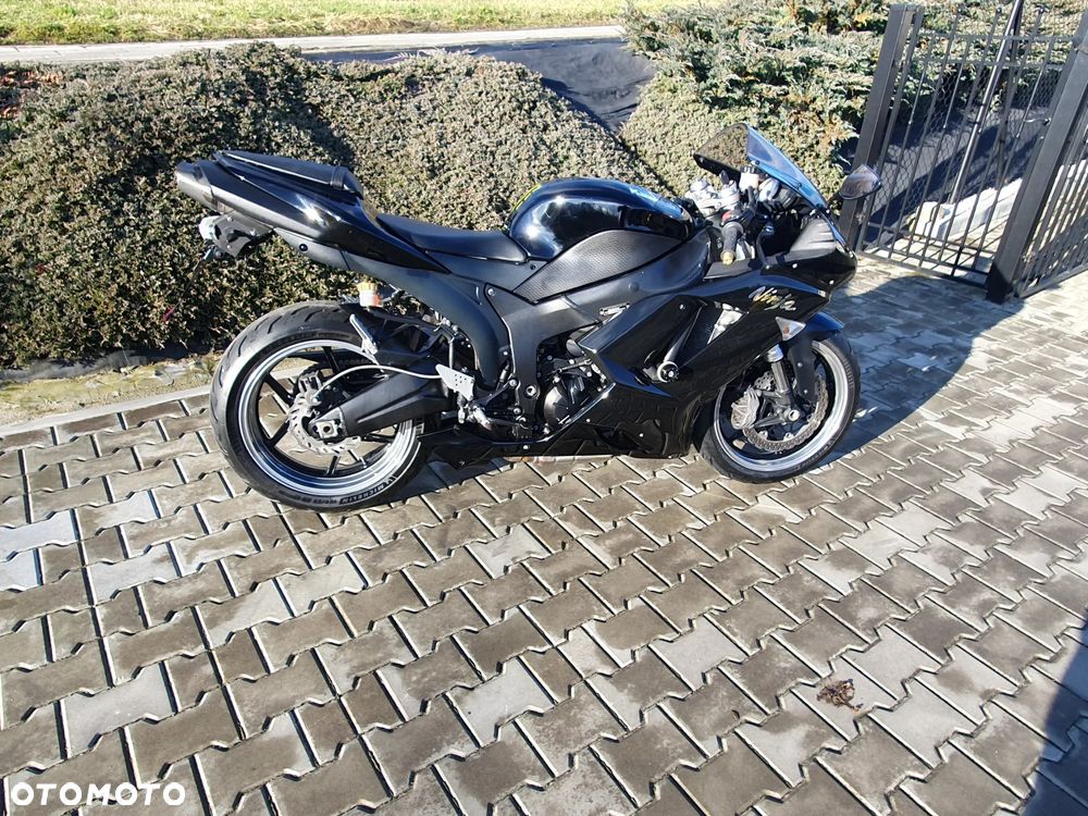 Kawasaki ZX - 11