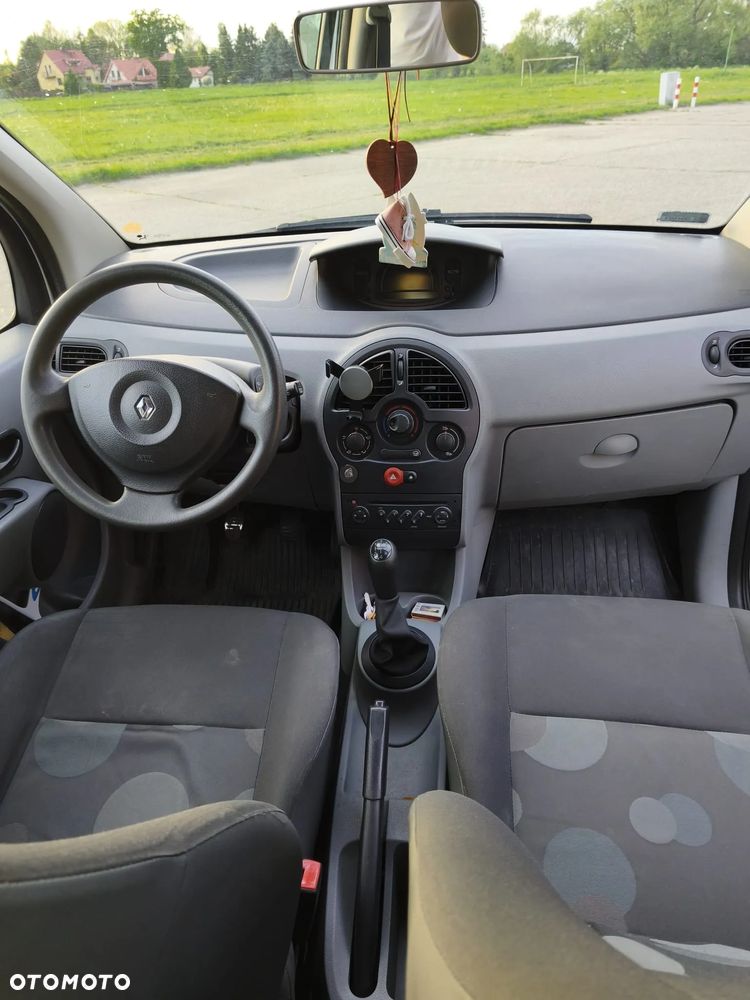 Renault Modus - 10
