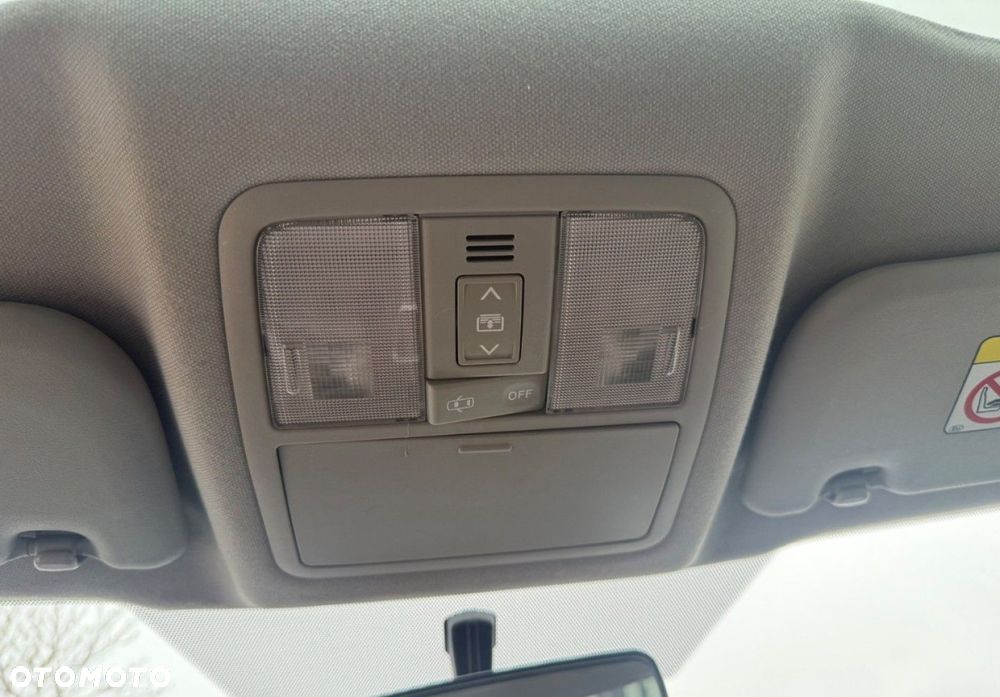 Toyota Auris - 22