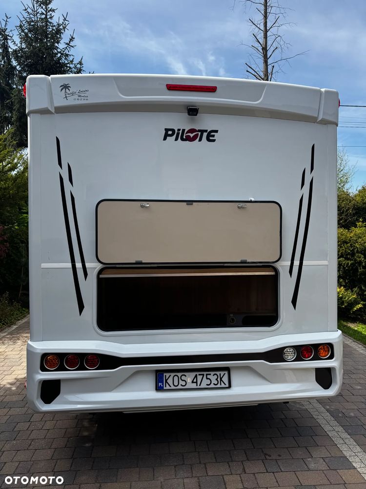PILOTE Aventure P736 / Bavaria - 4