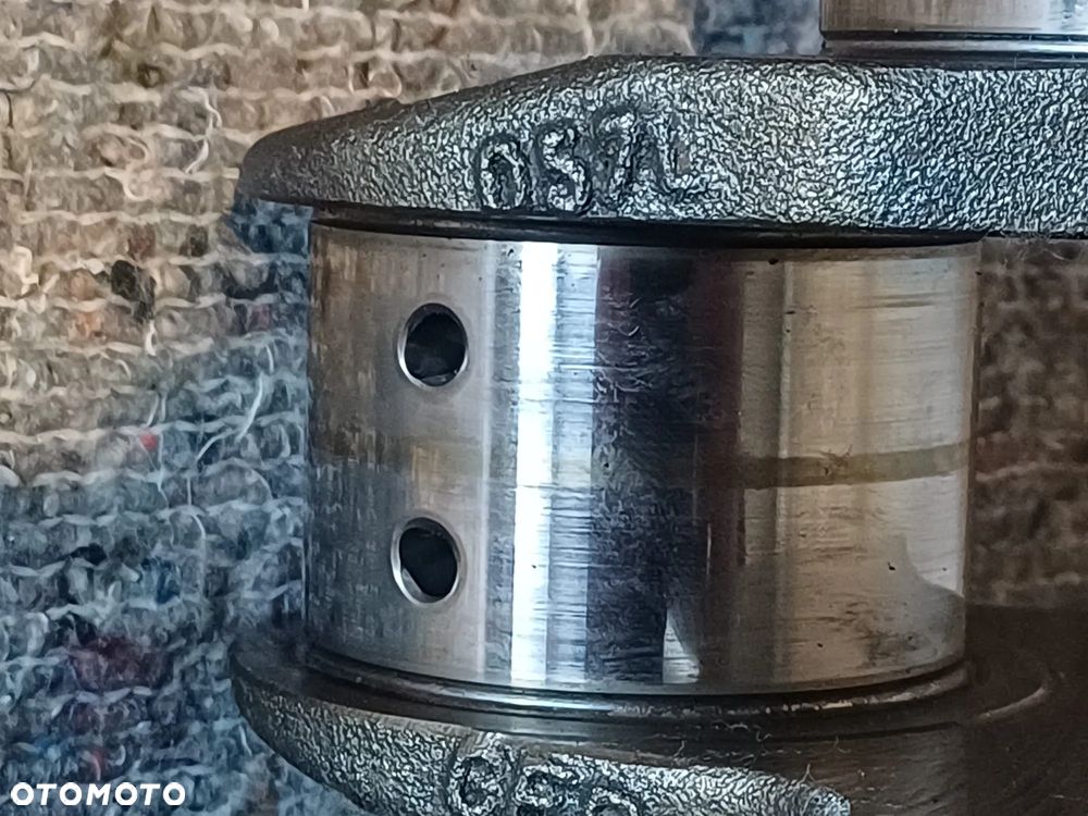 NR 72 Wał Korbowy do Audi A8 D3 4,2TDI 057L - 5