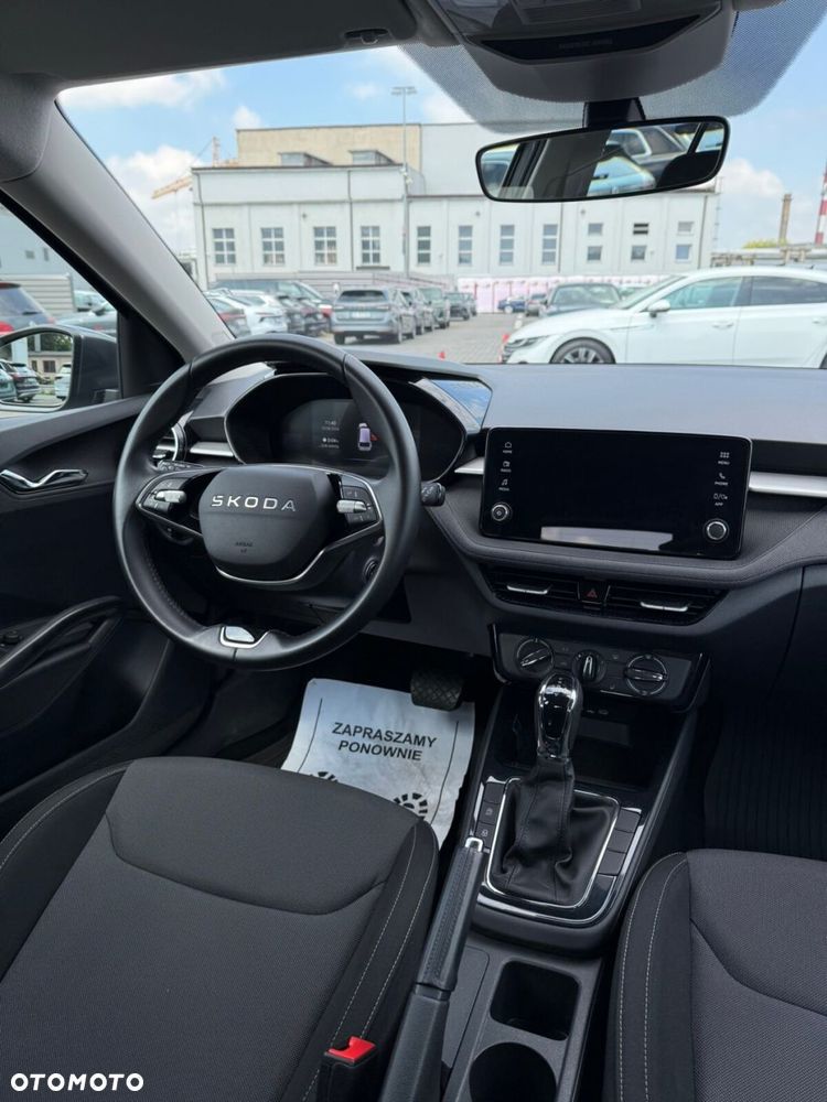 Skoda Fabia 1.0 TSI Selection DSG - 21
