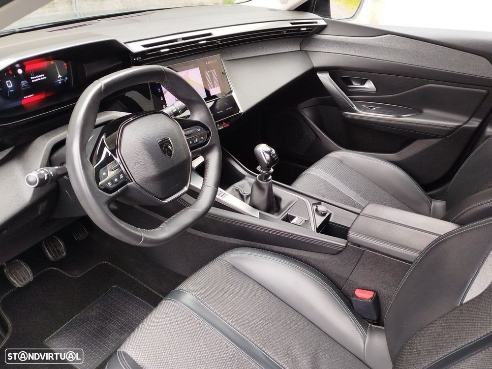 Peugeot 308 SW PureTech 130 Allure - 26