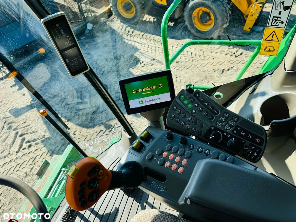 John Deere W540i - 14