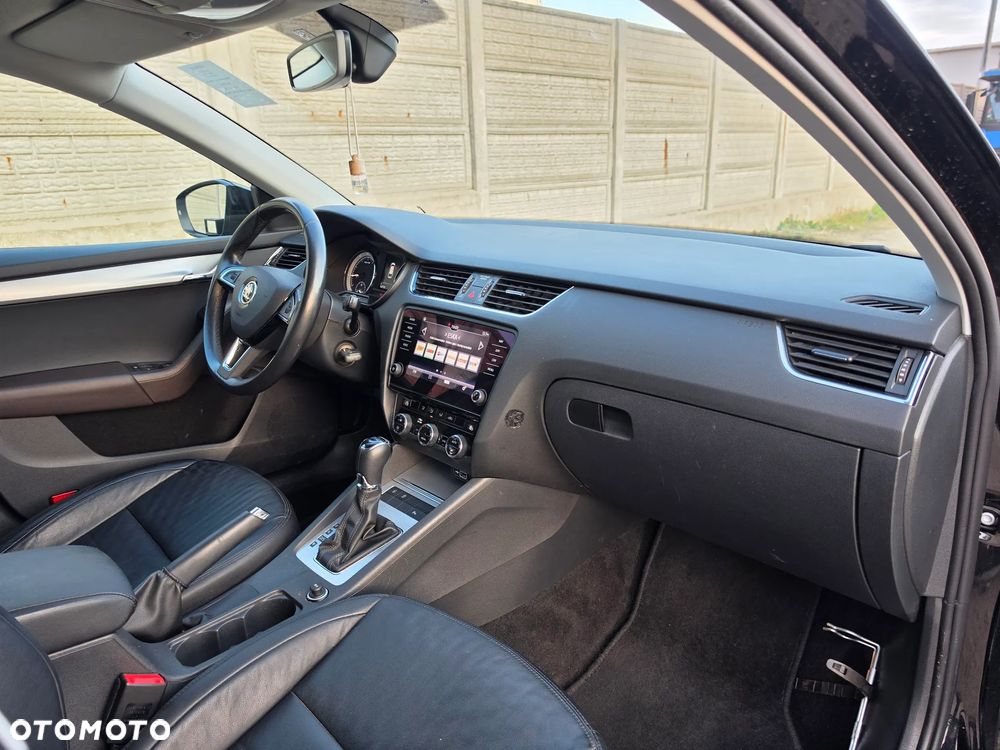 Skoda Octavia 1.5 TSI G-TEC DSG Ambition - 10