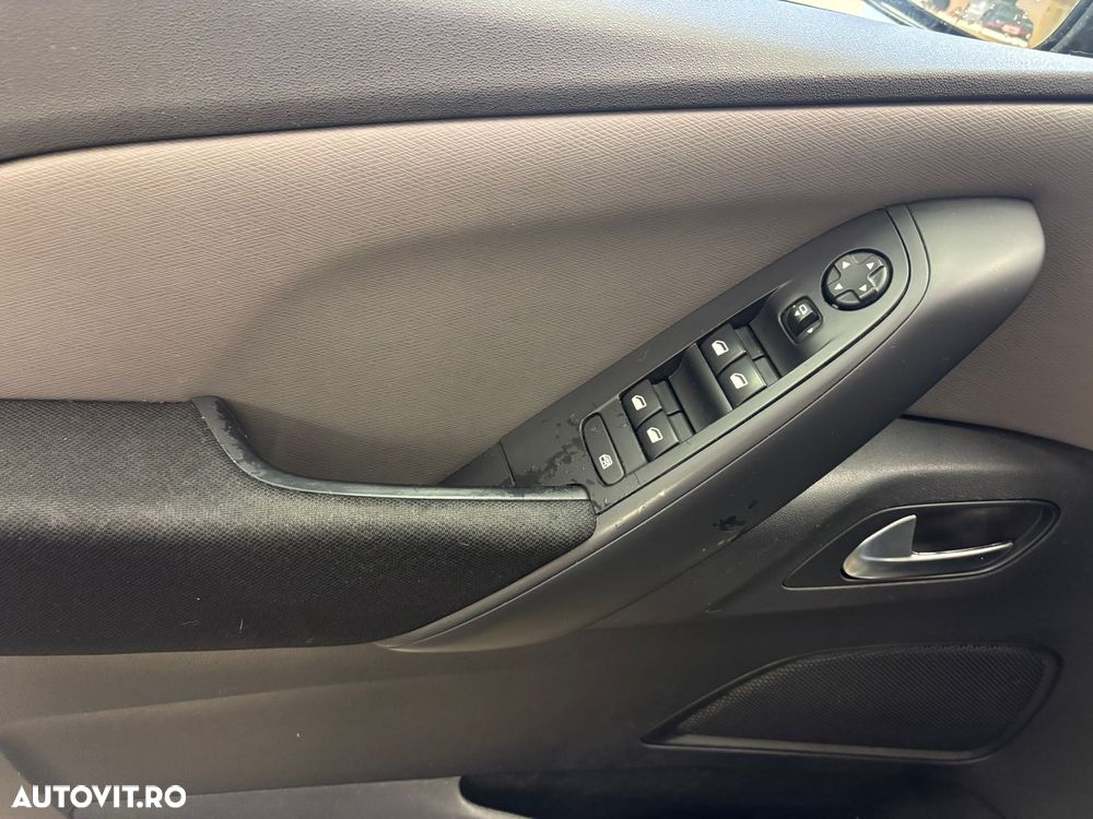 Citroën C4 Picasso - 12