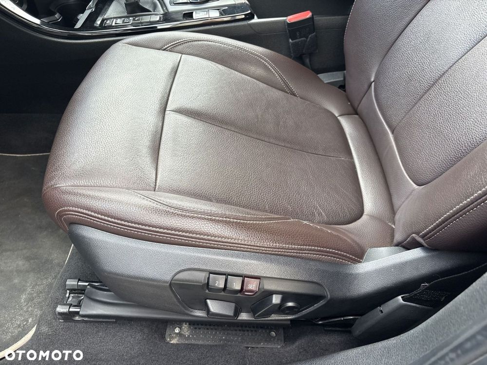 BMW X1 - 12