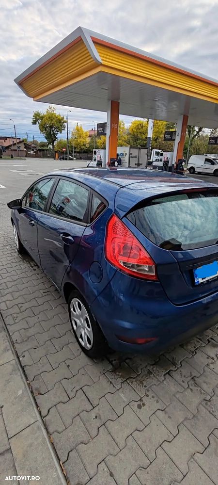 Ford Fiesta - 4