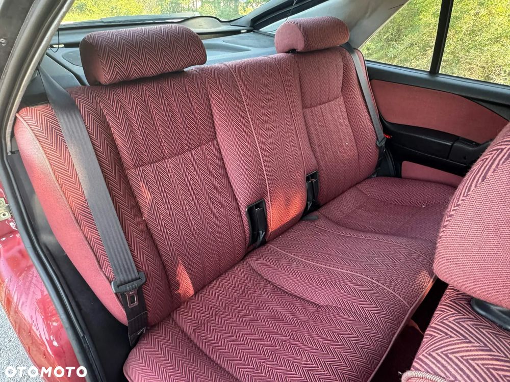Lancia Delta 1600 LE - 12