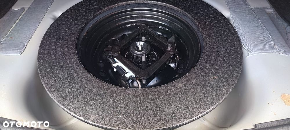 Ford Focus 1.5 EcoBlue STart-Stopp-System TITANIUM X - 21