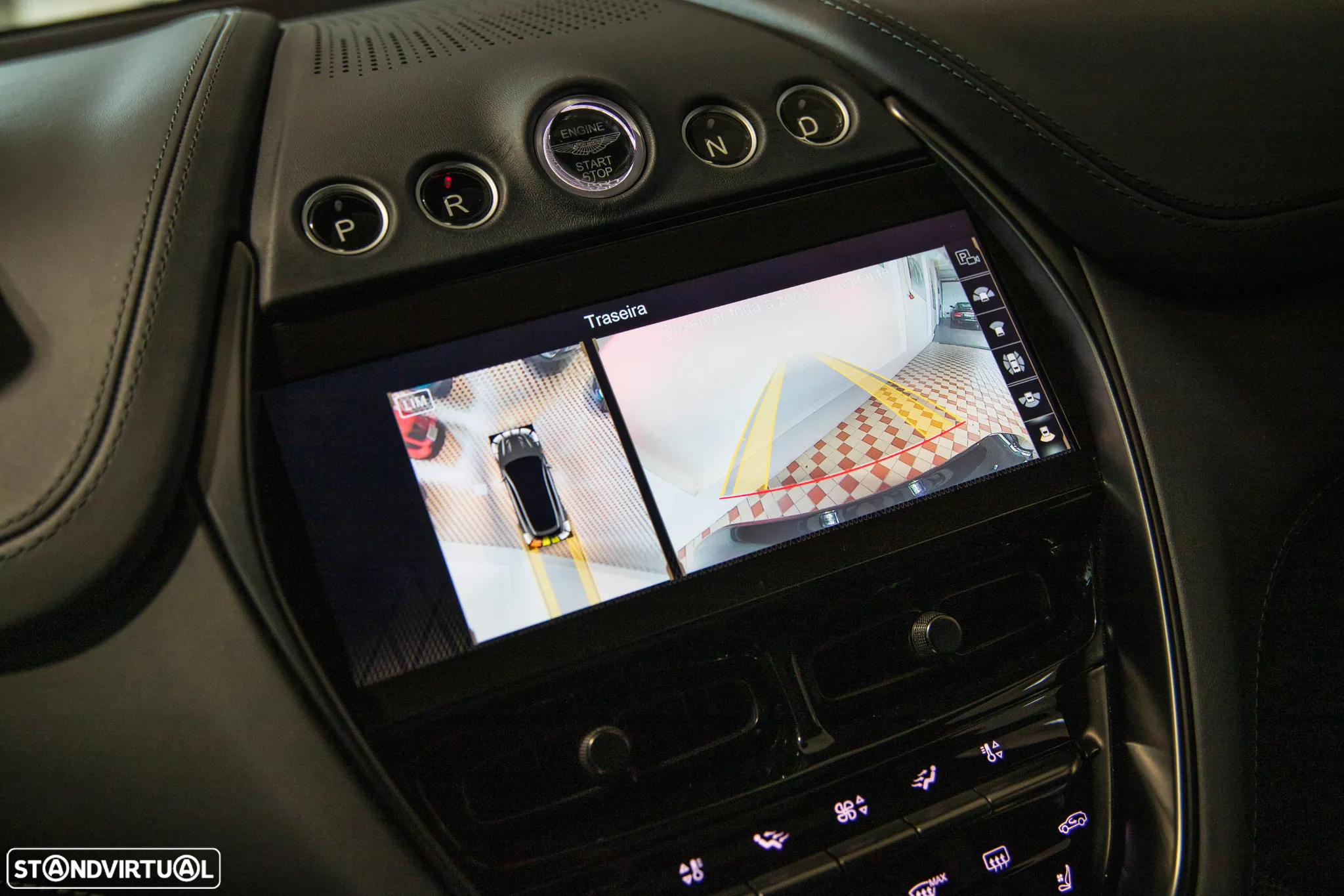 Aston Martin DBX 707 - 28