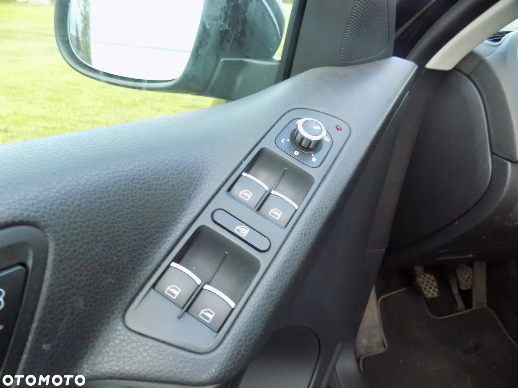 Volkswagen Tiguan 2.0 TDI DPF BlueMotion Technology Sport & Style - 5