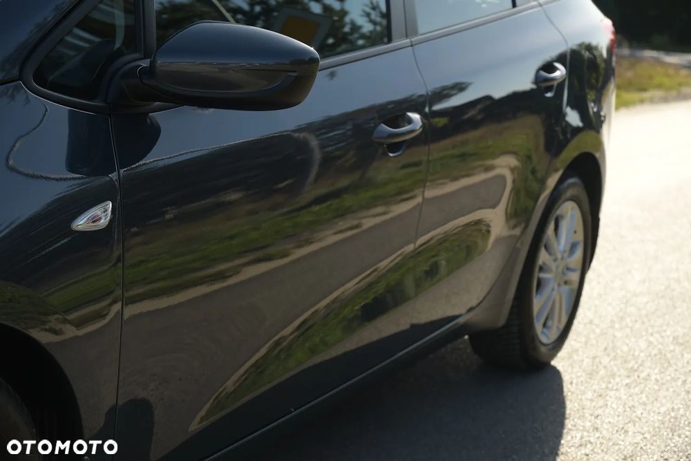 Kia Ceed - 14