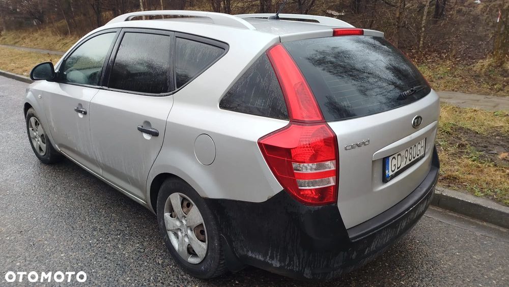 Kia Ceed 1.6 Comfort - 10