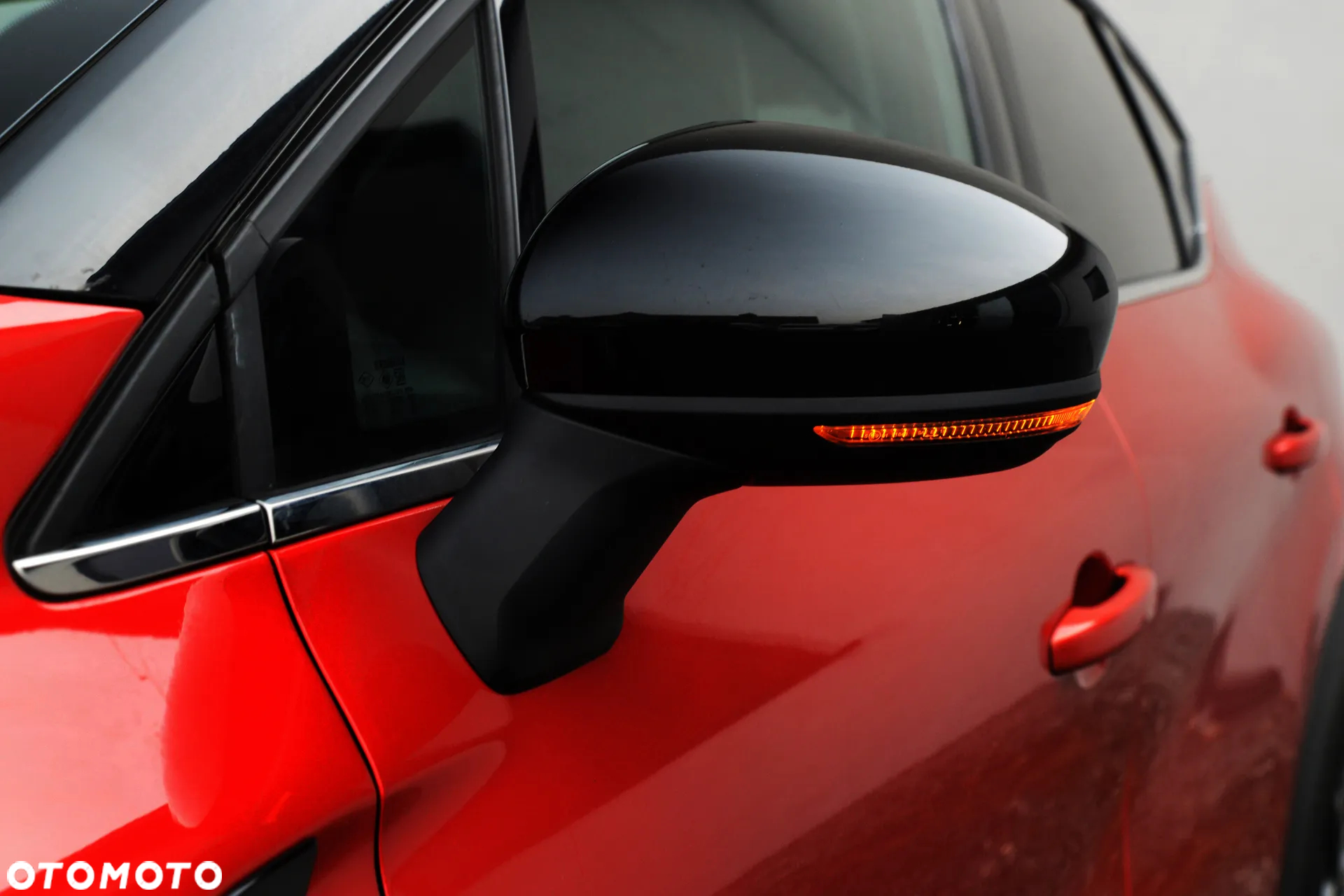 Renault Captur 1.3 TCe Intens EDC - 17