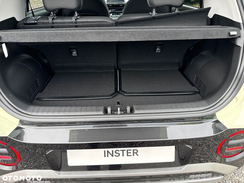 Hyundai Inster - 23