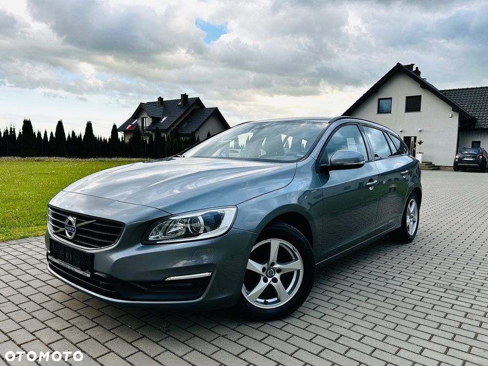 Volvo V60 D3 Kinetic - 2
