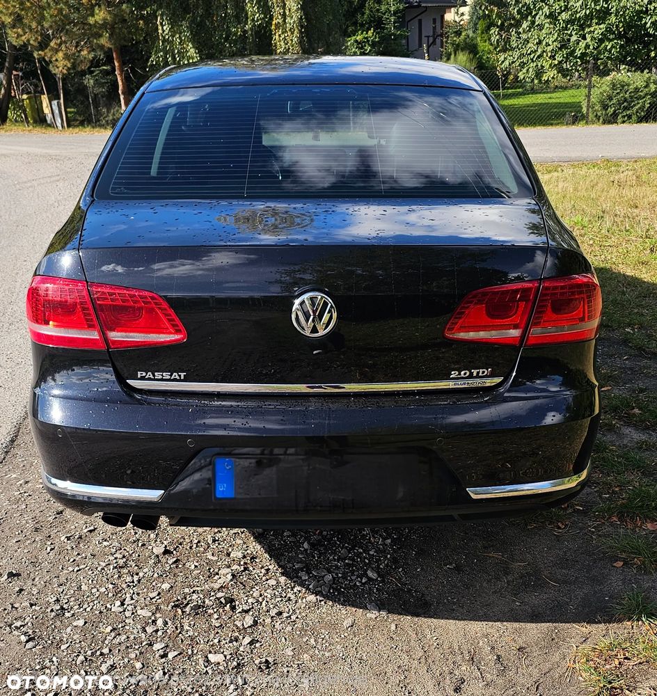 Volkswagen Passat 2.0 TDI Highline DSG - 4