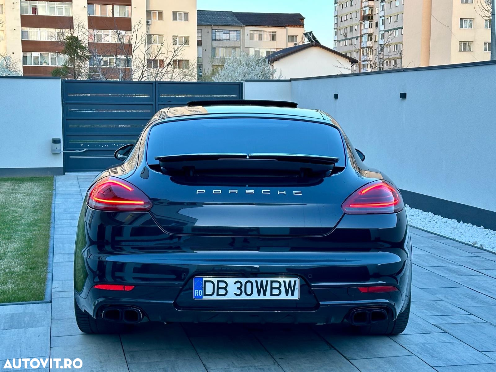 Porsche Panamera 3.0 Tiptronic S - 4