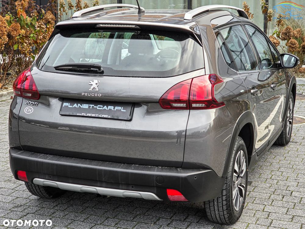 Peugeot 2008 - 12