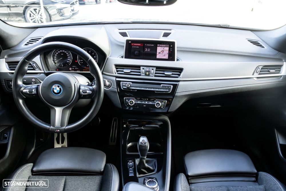 BMW X2 25 e xDrive Pack M - 17
