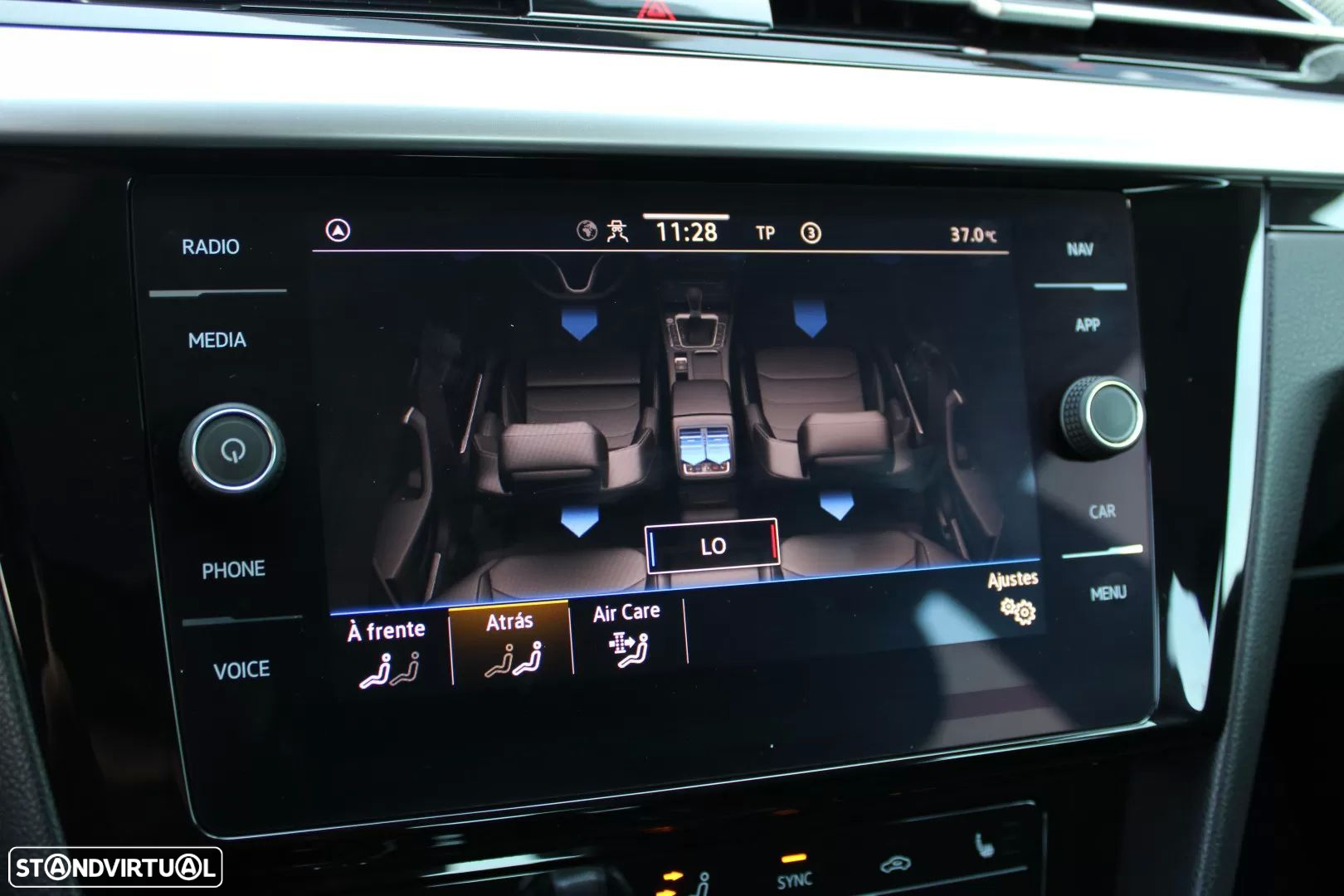 VW Arteon 2.0 TDI Elegance DSG - 32
