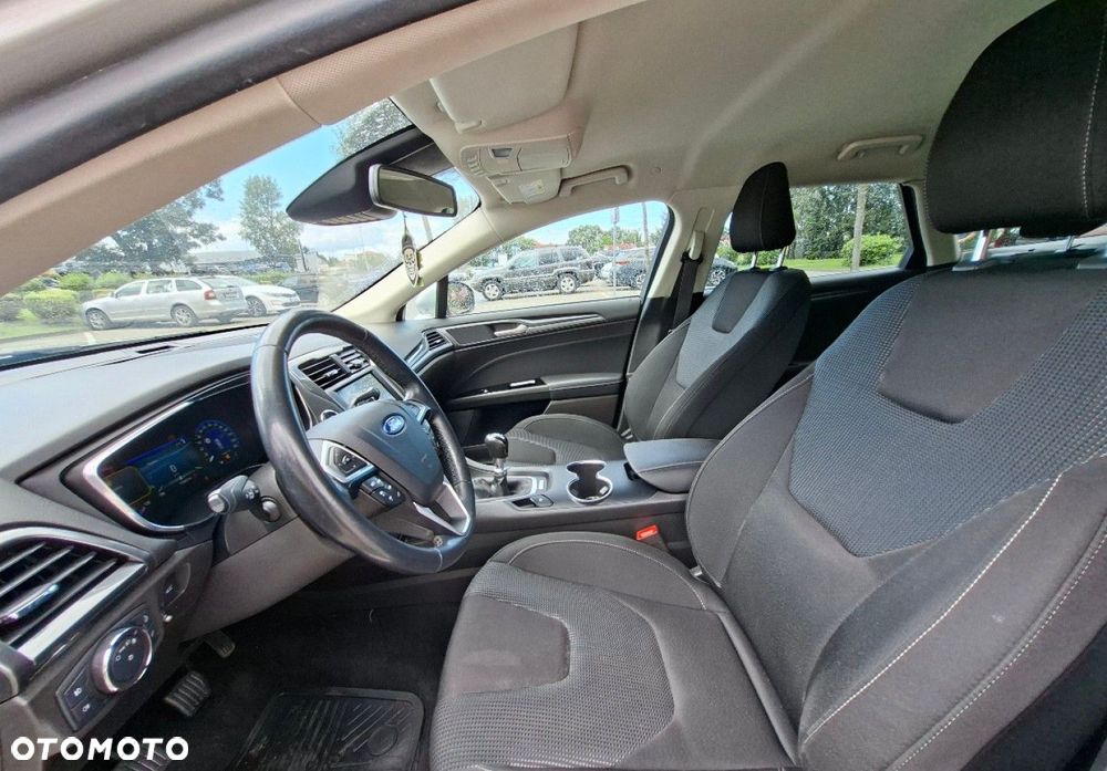Ford Mondeo - 20