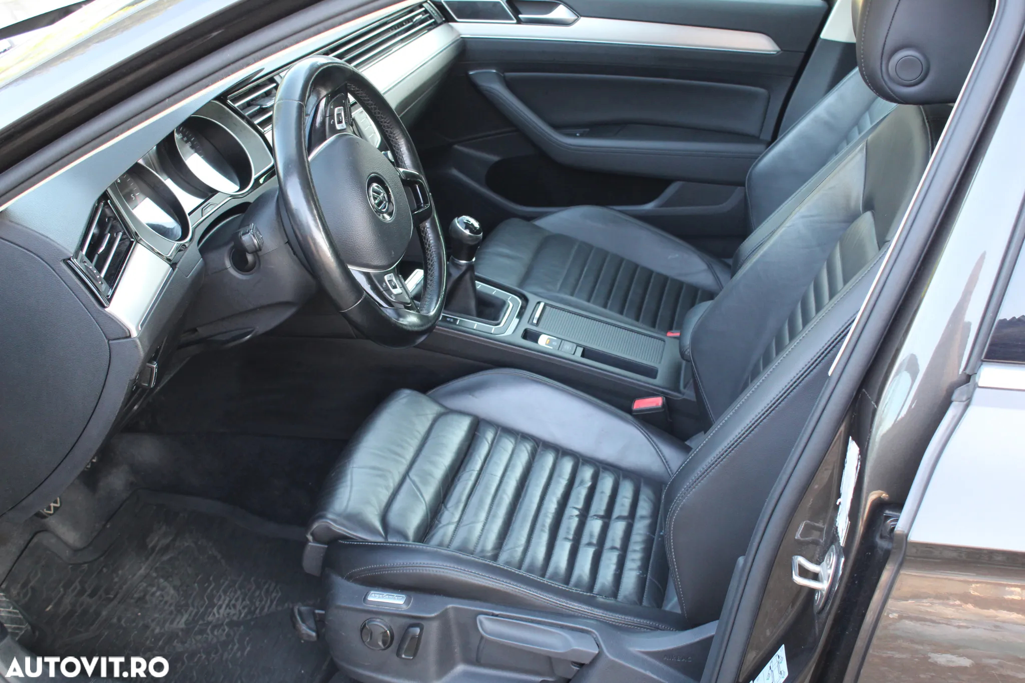 Volkswagen Passat Variant 2.0 TDI Highline - 7