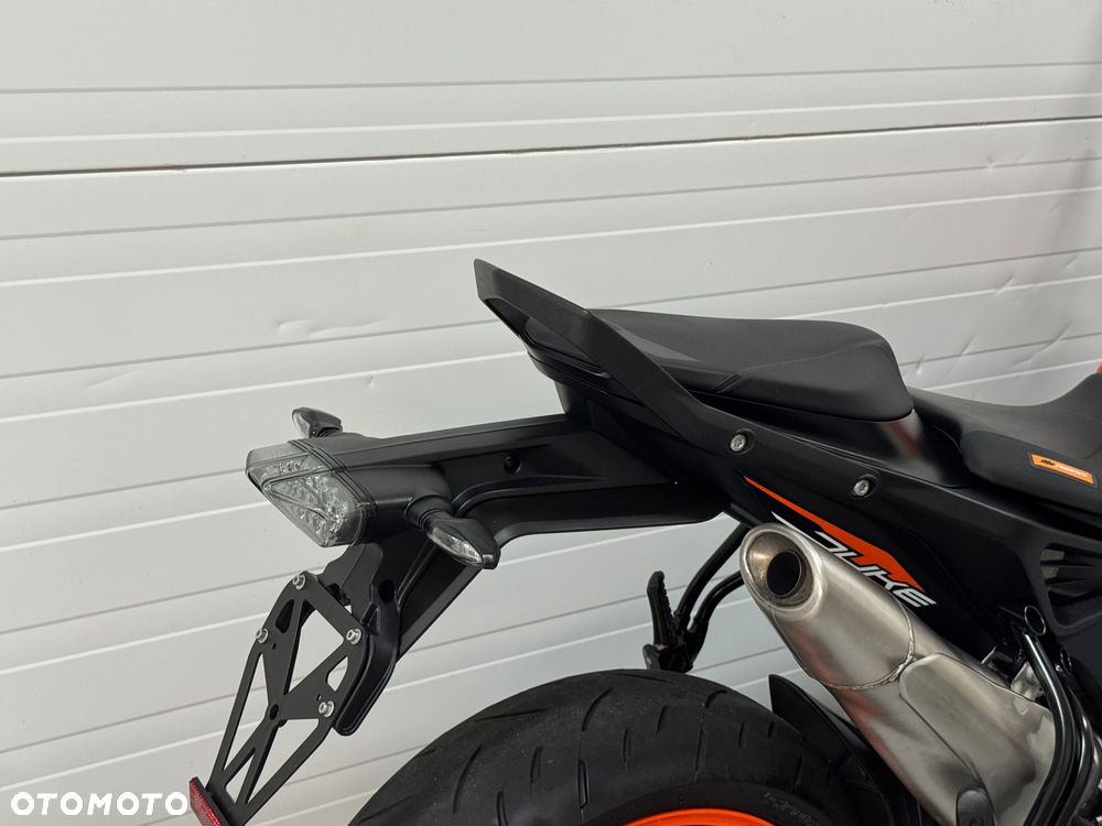 KTM Duke 790 - 8
