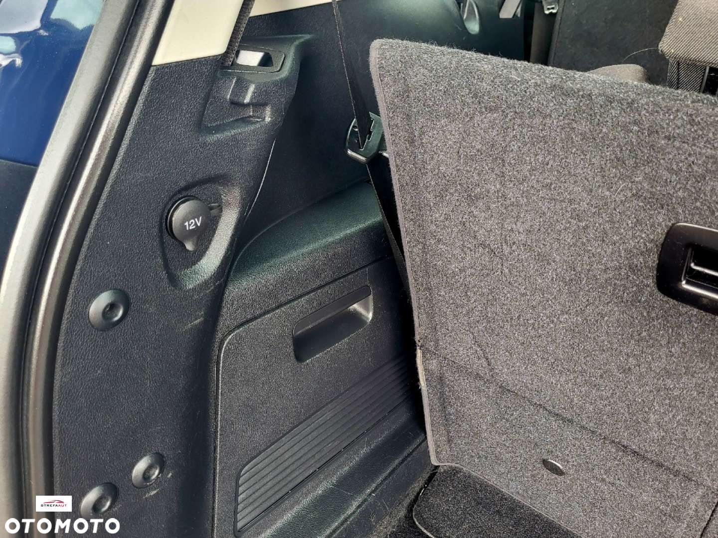Ford S-Max - 10