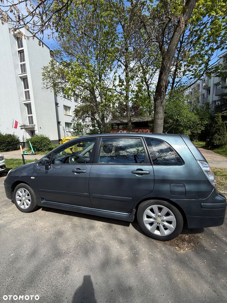 Suzuki Liana 1.6 4WD Comfort - 3