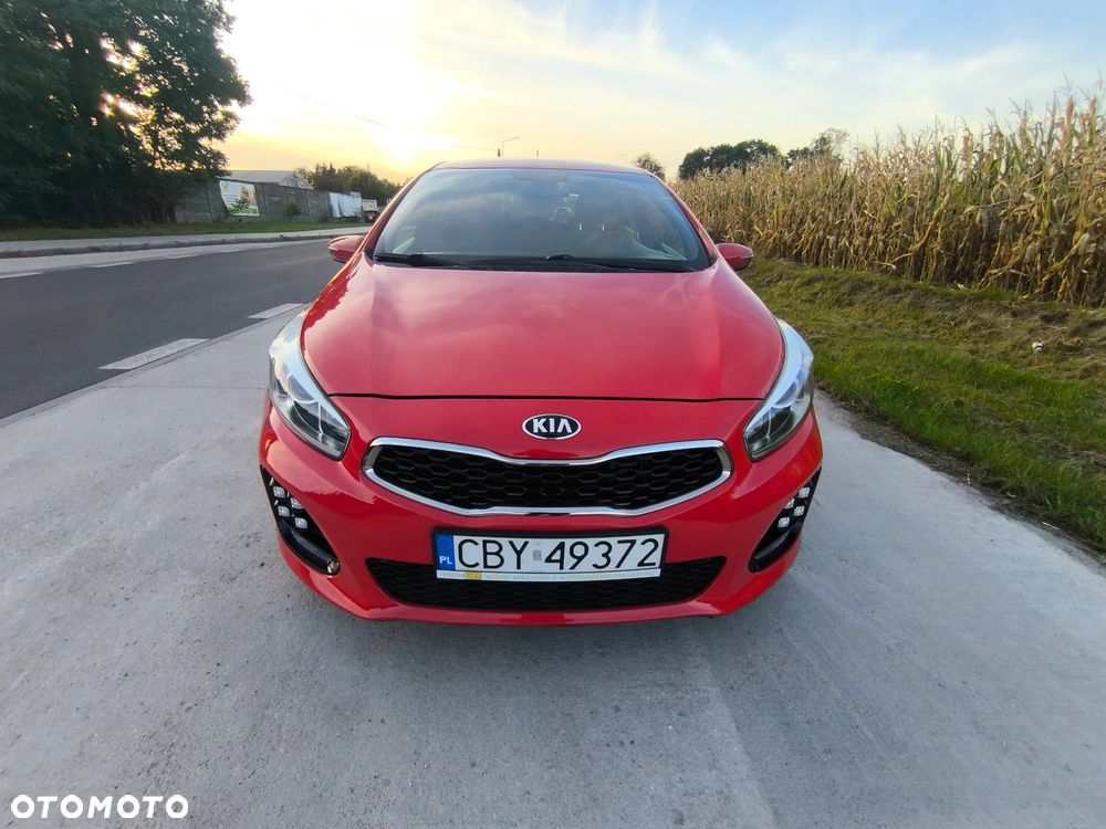 Kia Ceed Cee'd 1.6 CRDi GT Line - 8
