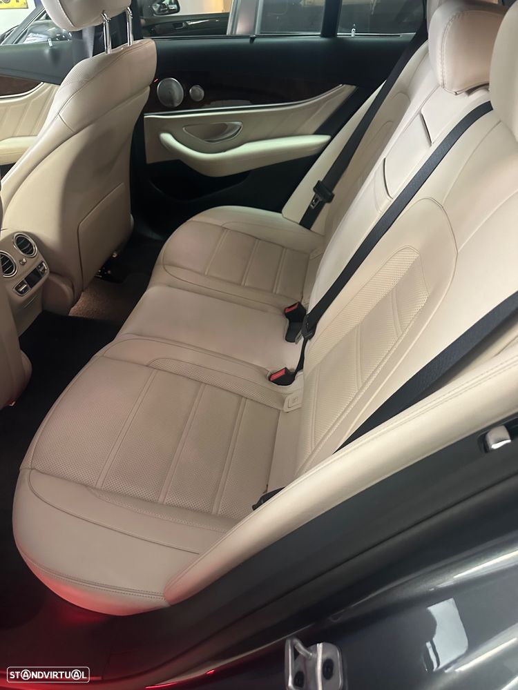 Mercedes-Benz E 53 AMG 4-Matic+ - 19